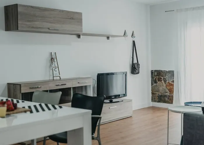 Amplio Y Cómodo En Apartamento La Santa